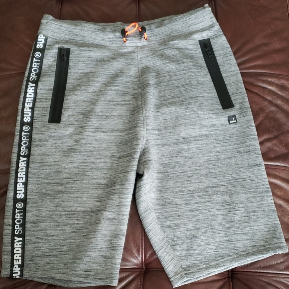 Athletic shorts